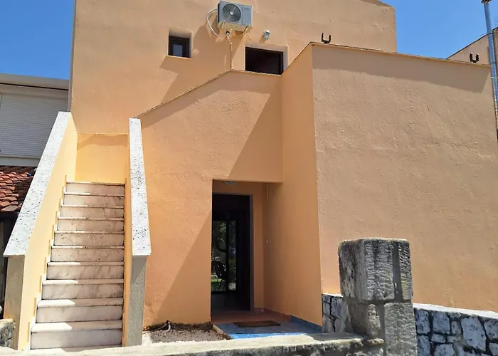 بيت للعطل Ktima Manolas كريوبيجي