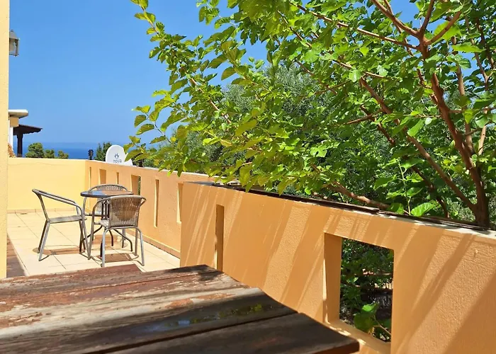 Ktima Manolas クリオピギ